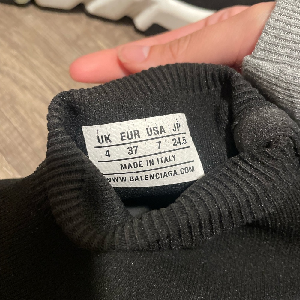Balenciaga Black Knit Sneakers with White Sole - Picture 5 of 7